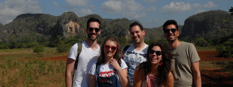 Caminata por el Valle de Viñales (PRIVADA)